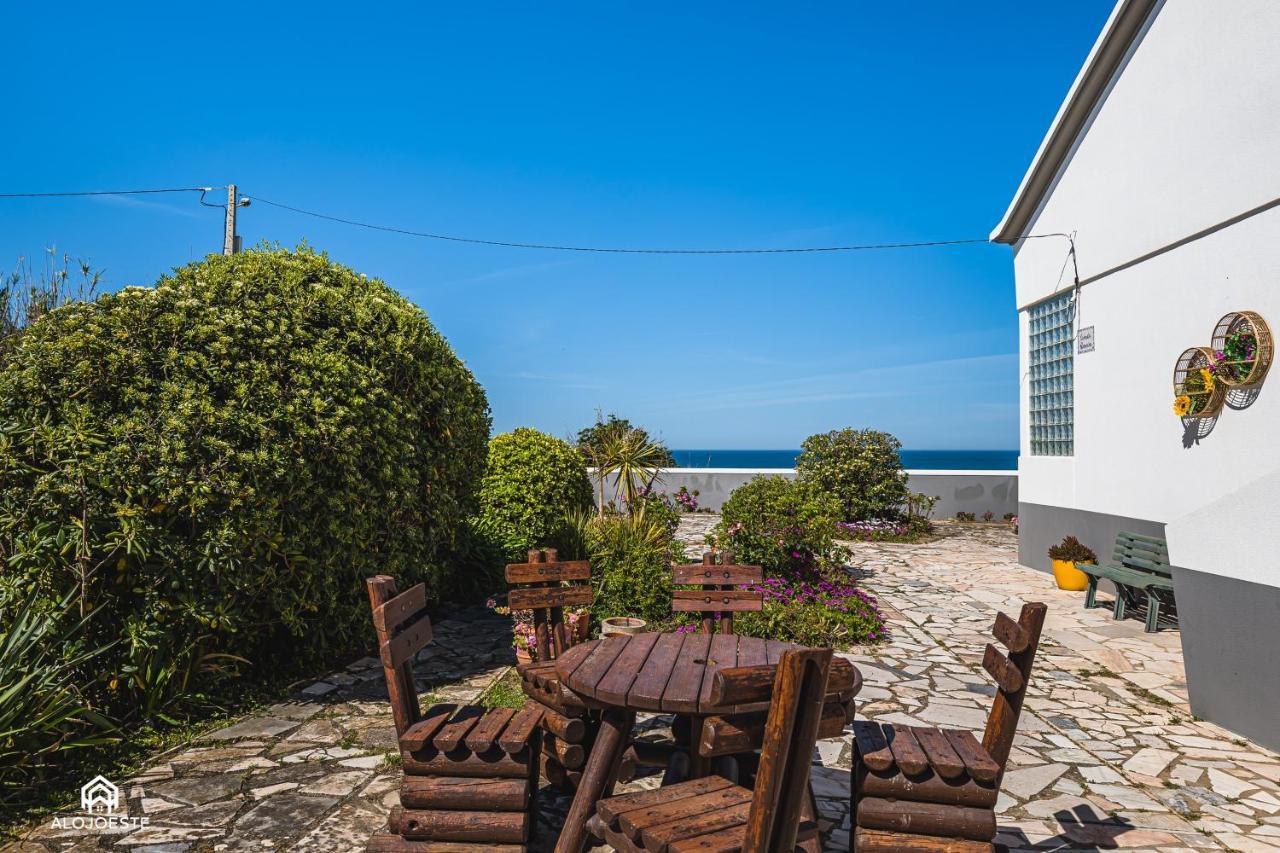 Casa A Beira Mar - Countryhouse With Ocean View São Pedro da Cadeira Exterior foto